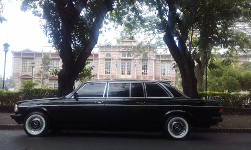 LWB-LANG-LIMOUSINE-TOURS-jardin-de-paz-Edificio-Metalico-SAN-JOSE4907ae794889eaac.jpg