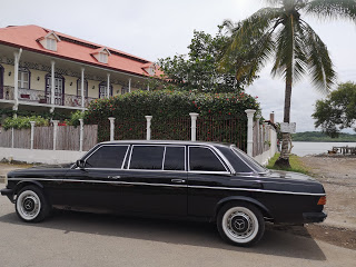 La-Casa-Fait-de-Puntarenas.-COSTA-RICA-MERCEDES-LIMOUSINE-TRANSPORTATION-W123-LANG196914a6efd981d1.jpg